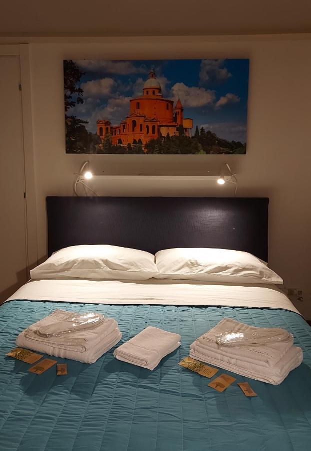 Sguardo A San Luca Apartment 博洛尼亚 外观 照片